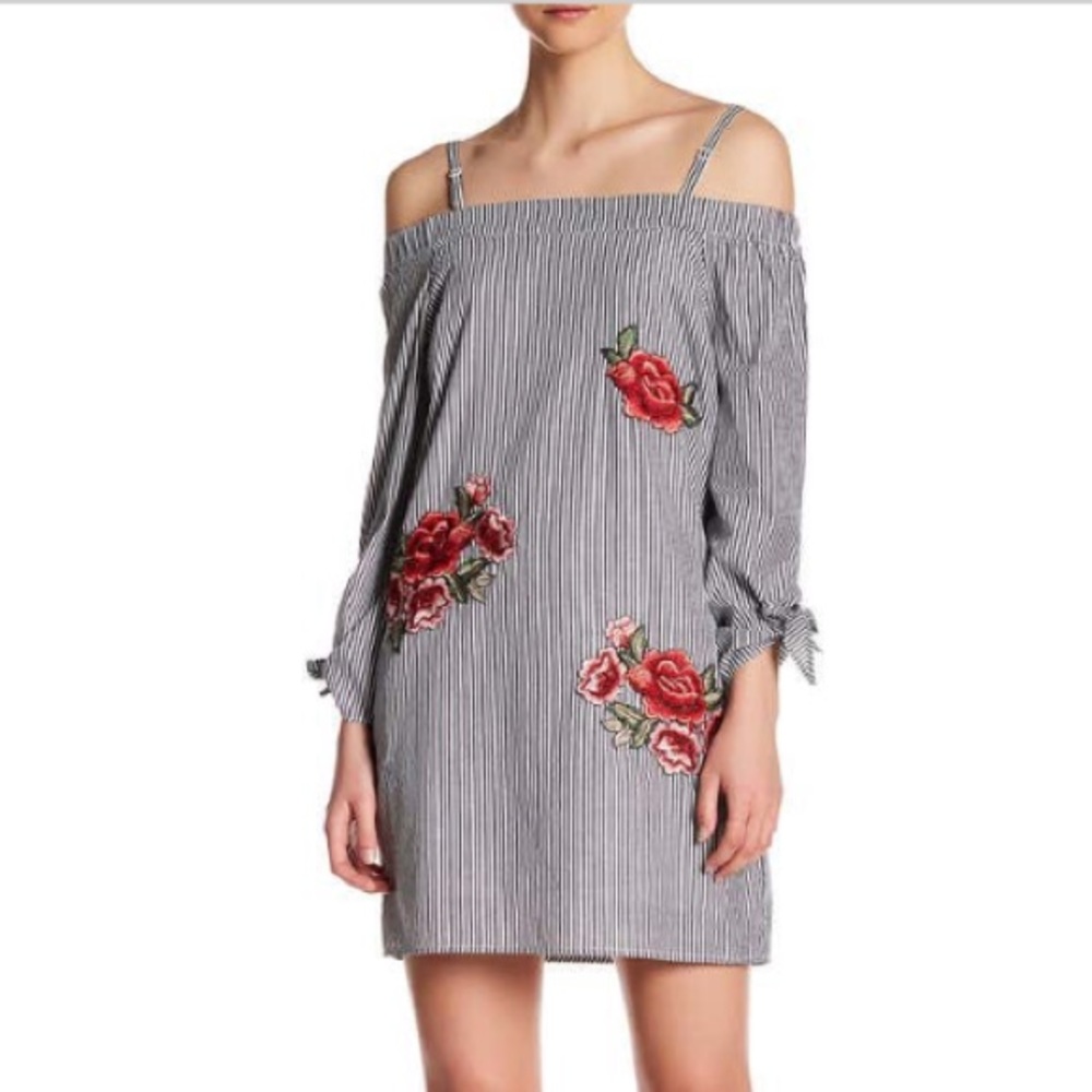 Romeo & Juliet Couture Striped Cold Shoulder Dress